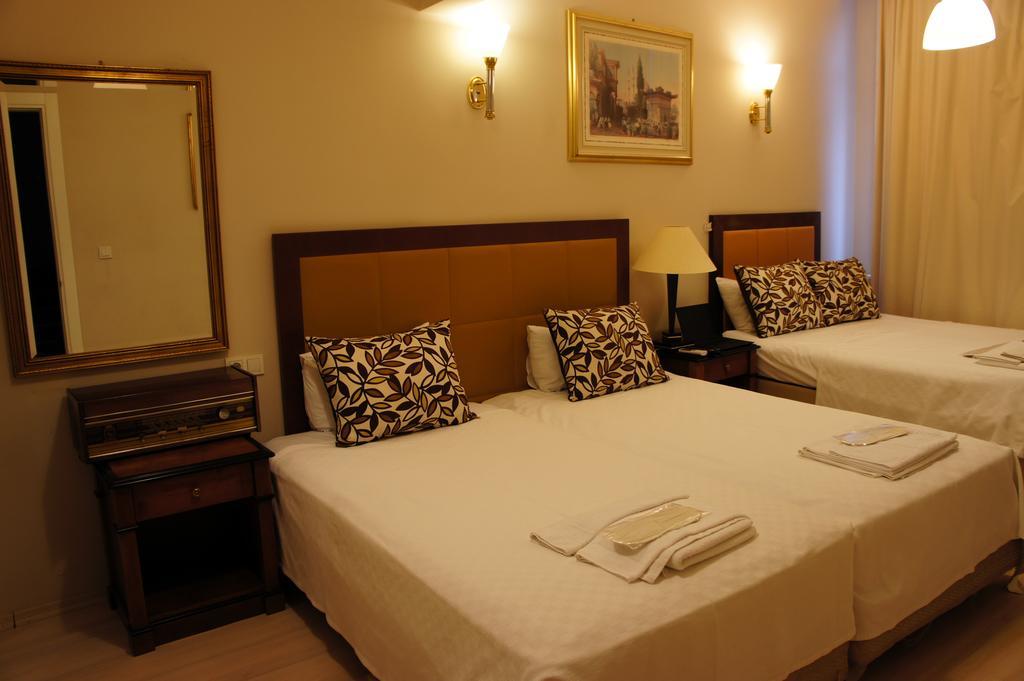 Academia Hotel Istanbul Room photo