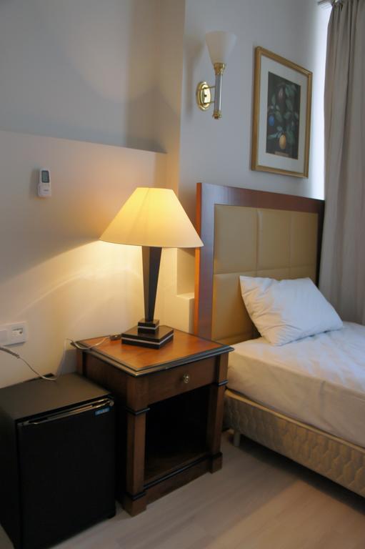 Academia Hotel Istanbul Room photo
