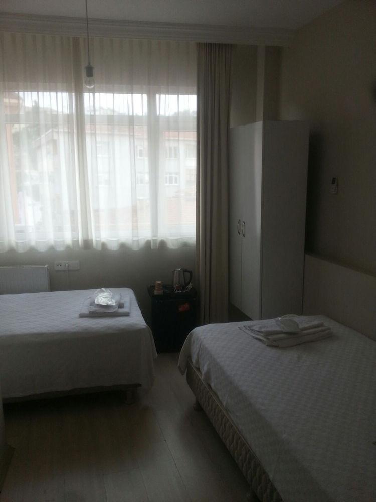 Academia Hotel Istanbul Exterior photo