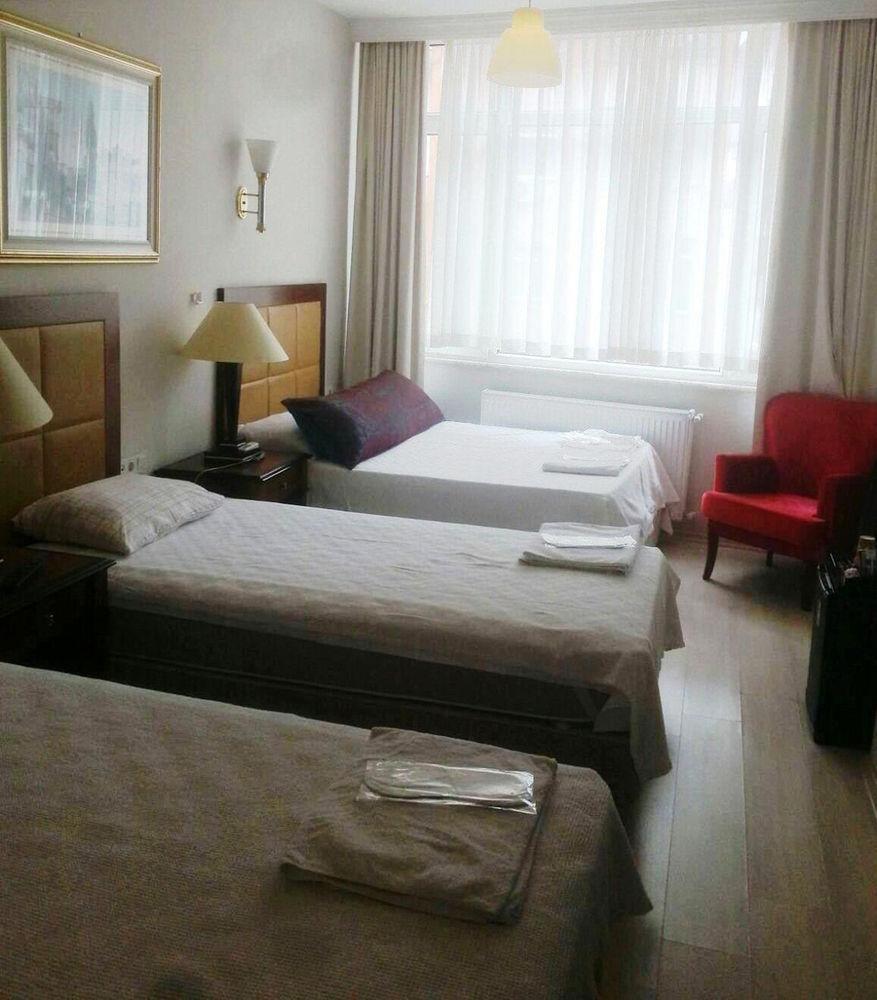 Academia Hotel Istanbul Exterior photo